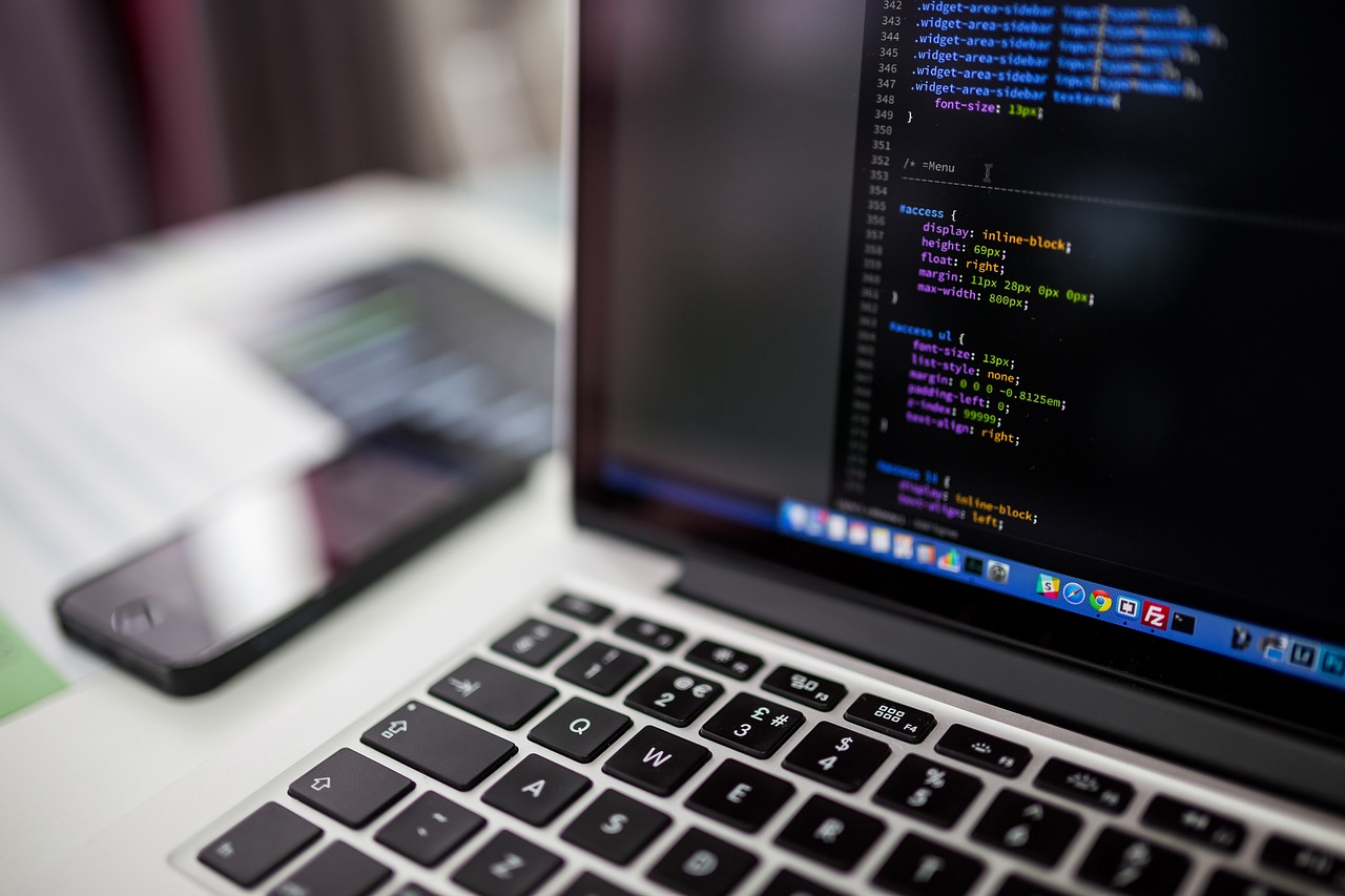 中学生におすすめのプログラミング言語は？